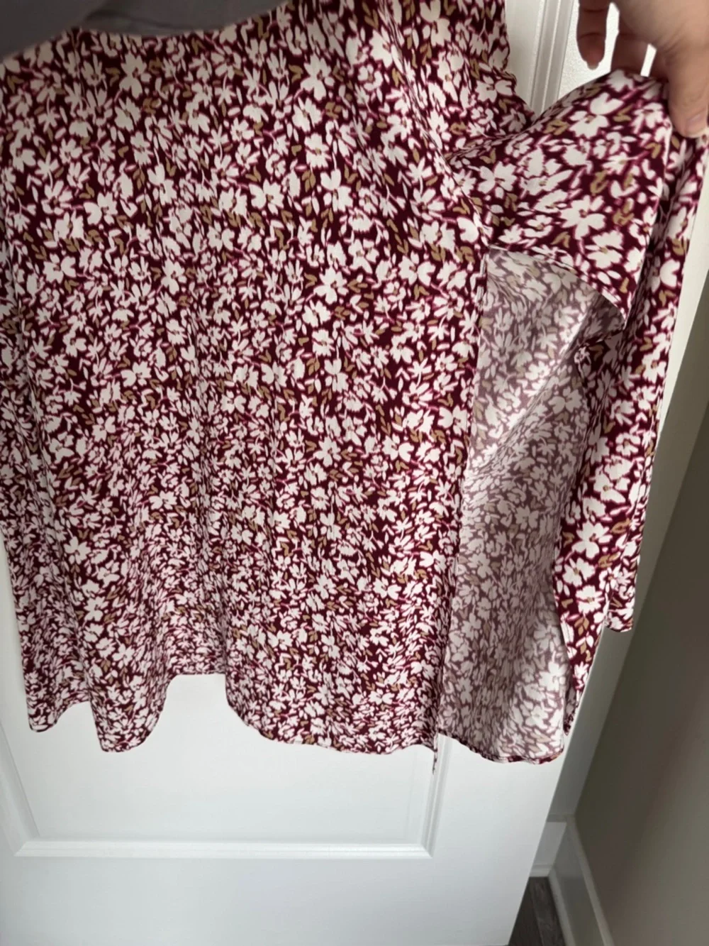 NWOT! MADEWELL Ruffled Scoopneck Maxi Dress Emma Floral Burgundy Size 4 🌸 - Picture 7 of 15
